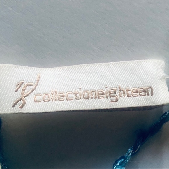 Pretty Woven Scarf by Collection 18 - Picture 3 of 8